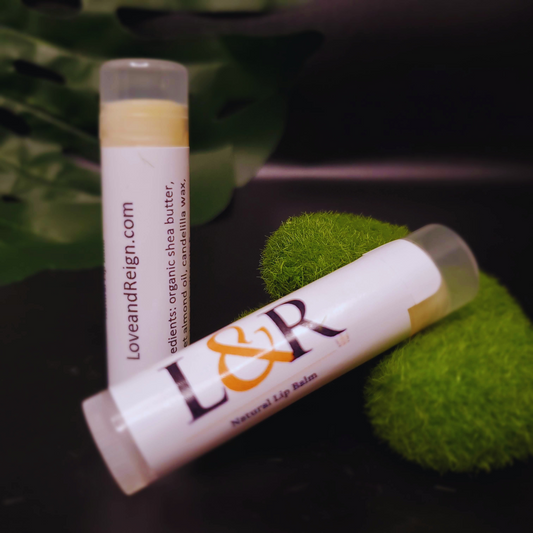 Healing properties for dry, cracked lips. Provides lasting lip moisture. Made with organic unrefined grade A shea butter, sweet almond oil, candelilla wax, calendula oil, and vitamin E. Unscented, naturally pigmented by ingredients. Vegan lip care.