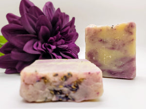 Calming lavender scented soap bar. Pigmented by alkanet root powder. Great total body care bar. 